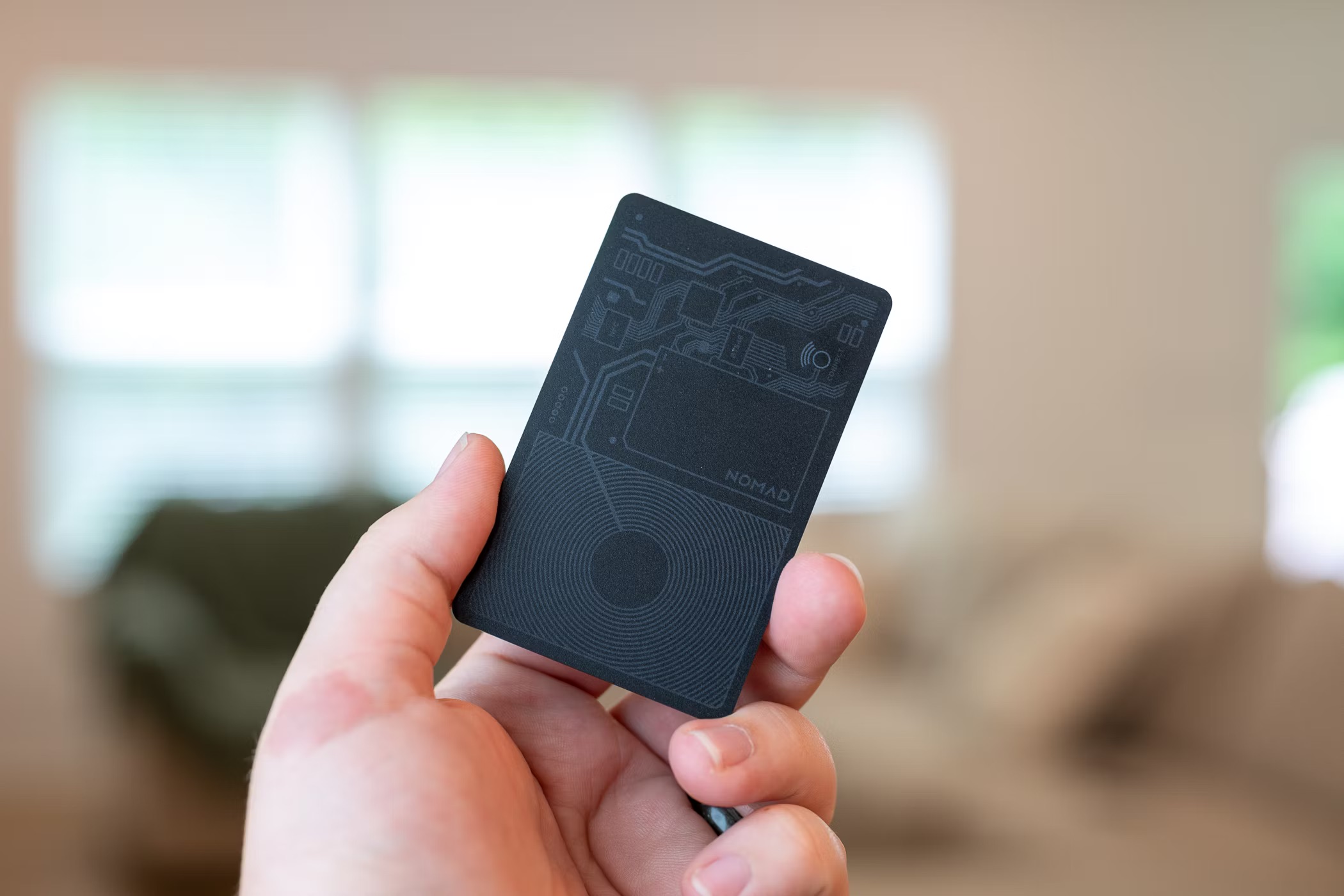 nomad tracking card and its very cool design